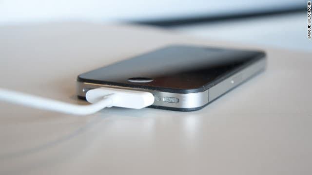 Mactans charger, a malicious hardware that could infect any Apple iOS devices