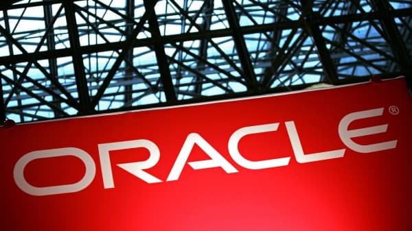 Oracle E-Business Suite Flaw Under Active Attack, 950 Systems Exposed