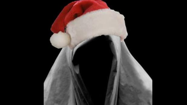 Phantom Squad wants to take down Playstation network and Xbox Live on Christmas