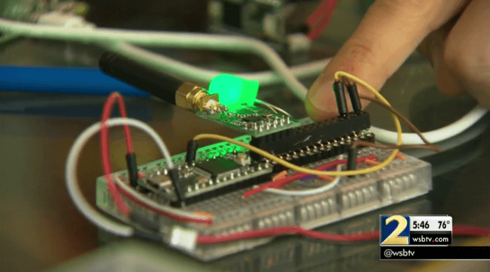 How a modern car thief can steal a vehicle by clicking a button