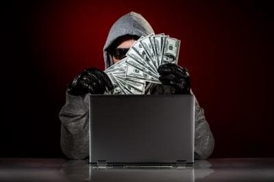 A quick tour in the hacking black market