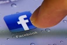 Malicious Facebook color changer App infected 10000 Users worldwide