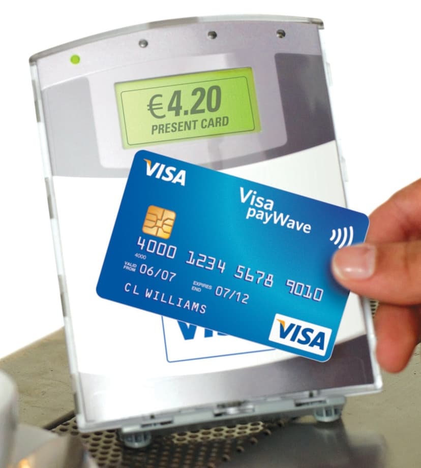 Are Contactless Visa Cards exposed to risk of theft for 1M?