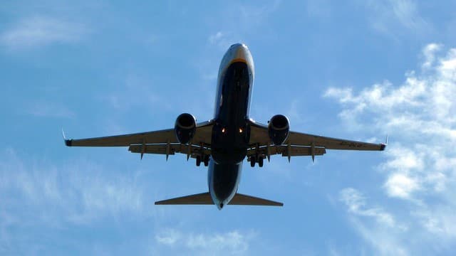 Australian man jailed for 7+ years over airport and in-flight Wi-Fi attacks