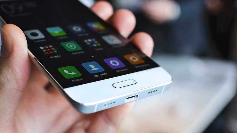 A backdoor on Xiaomi device allows silent and remote deliver of any app