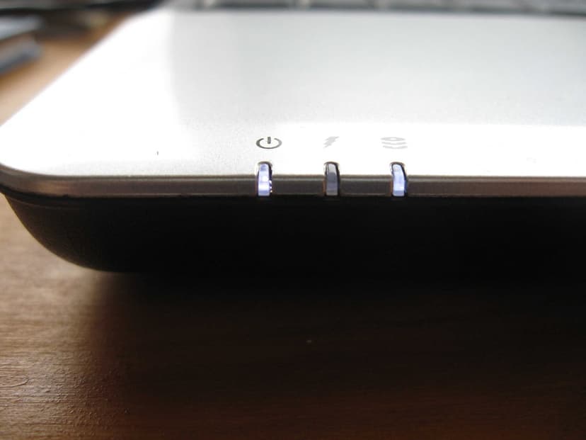 Researchers exfiltrate data by blinking the LEDs on the hard drives