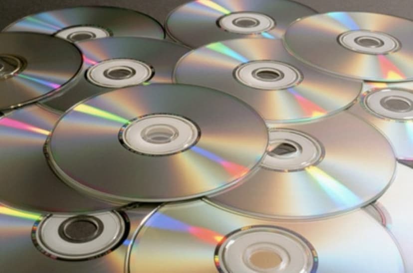 Mysterious snail mail from China sent to US agencies includes Malware-Laden CD
