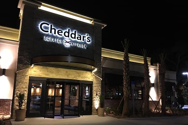 Cheddar’s Scratch Kitchen