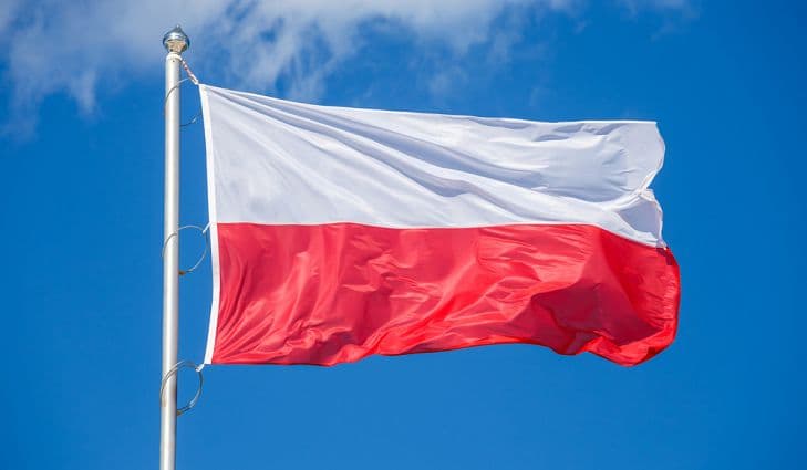 Poland shifts away from Signal following cyberattacks on officials’ accounts