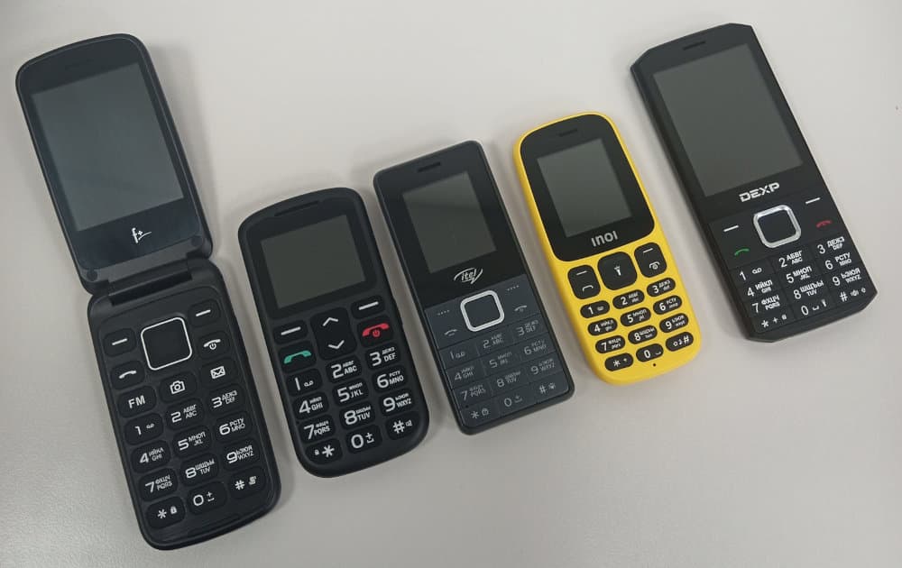 push-button mobile phones malware